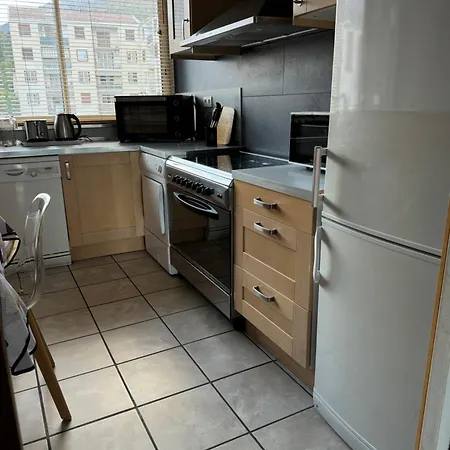 T4 Apartment